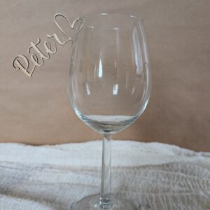 🥂 namensschild "schreibschrift mit herz" – der stilvolle glasmarker 💖